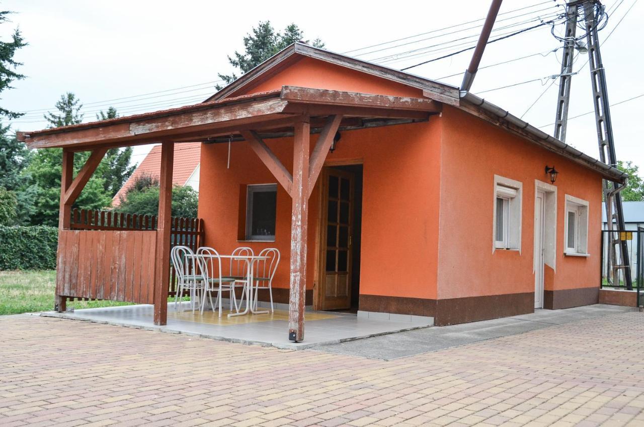 Gabor Aron Apartman Aparthotel Hajdúszoboszló Exterior foto