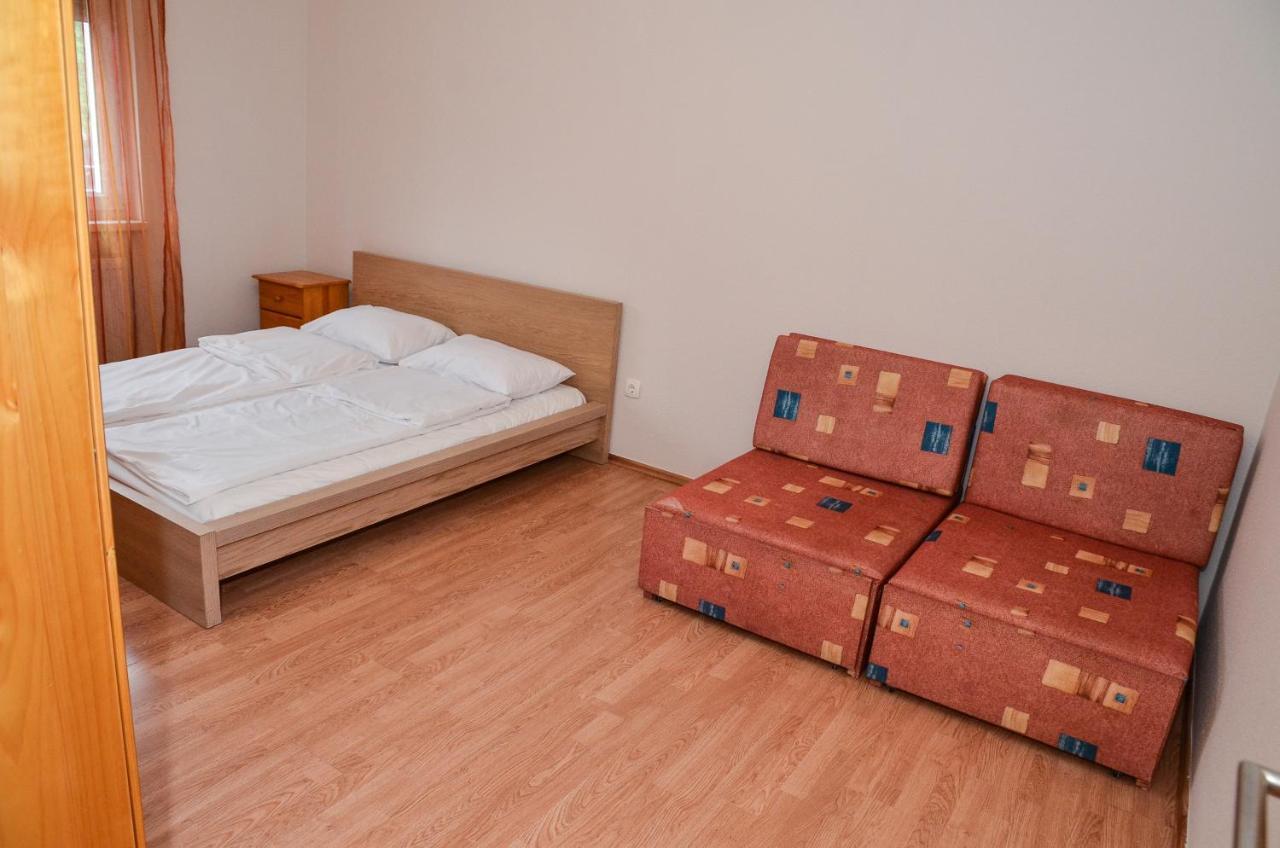 Gabor Aron Apartman Aparthotel Hajdúszoboszló Exterior foto